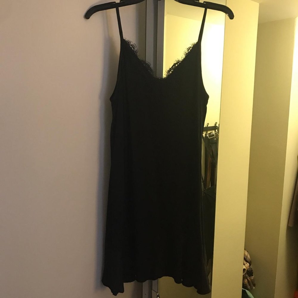 Icons mini slip dress with lace trim size small